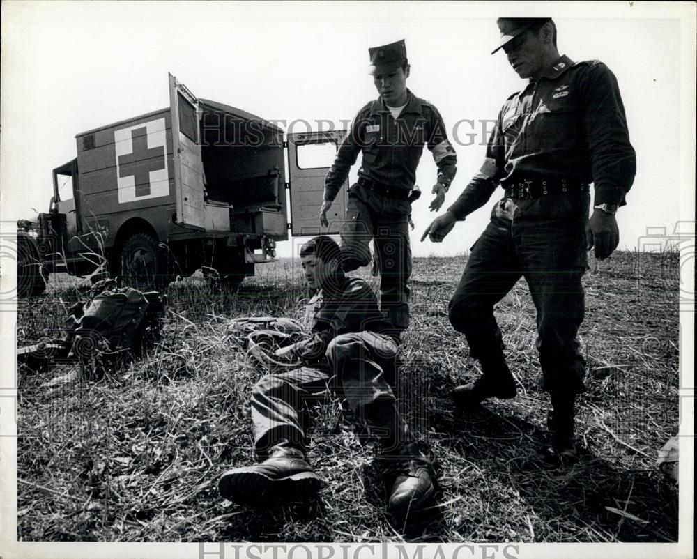 1982 Press Photo Japanese Self Defense Forces Airborne Brigade - Historic Images