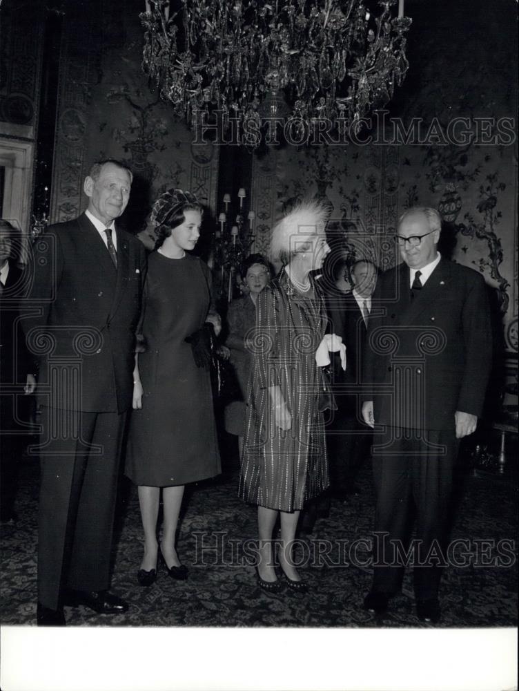 1955 Press Photo Italian President Giuseppe Saragat Received at Quirinale Palace - Historic Images