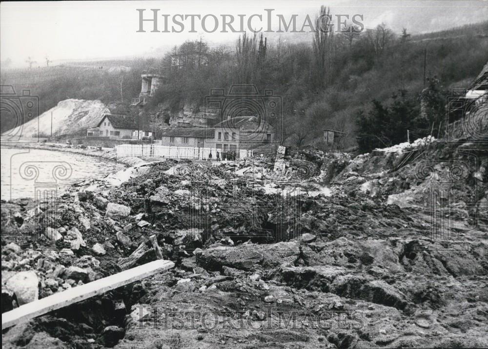 1964 Press Photo Landslide at Mosel at the Luxembourg - Historic Images