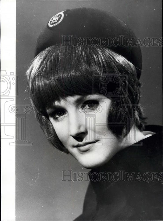 1970 Press Photo Marilyn Thomas, a member of the crew of hijacked plane - Historic Images
