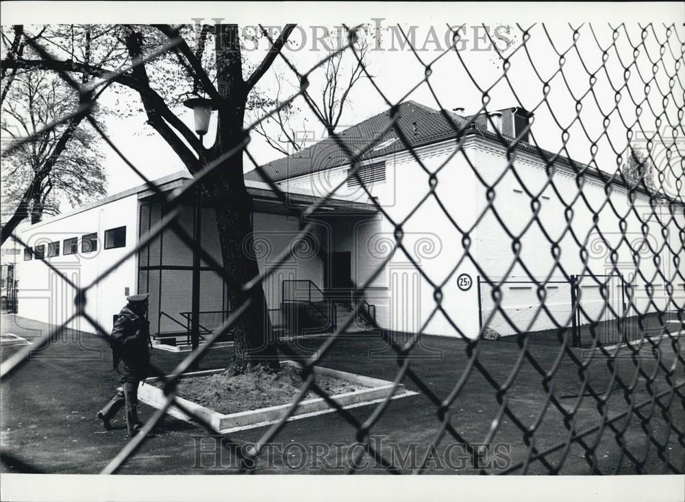 1976 Press Photo trail against putative raiders on West German Embassy in Stockh - Historic Images