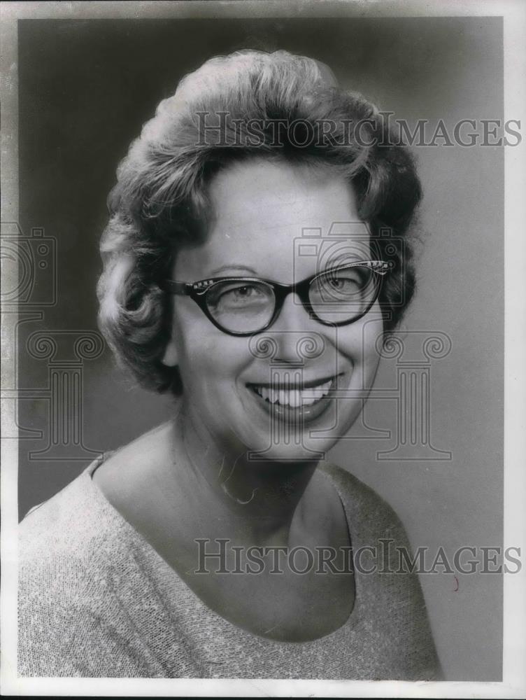 1961 Press Photo Helen Humrichouser, writer - cvp24344 - Historic Images