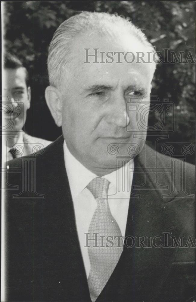 1977 Press Photo Constantine Papaconstantinou Deputy Premier of Greece - Historic Images