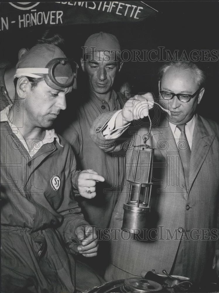 1953 Press Photo Dr Kurt Schuhmacher, Erich Ollenhauer, Munich - Historic Images