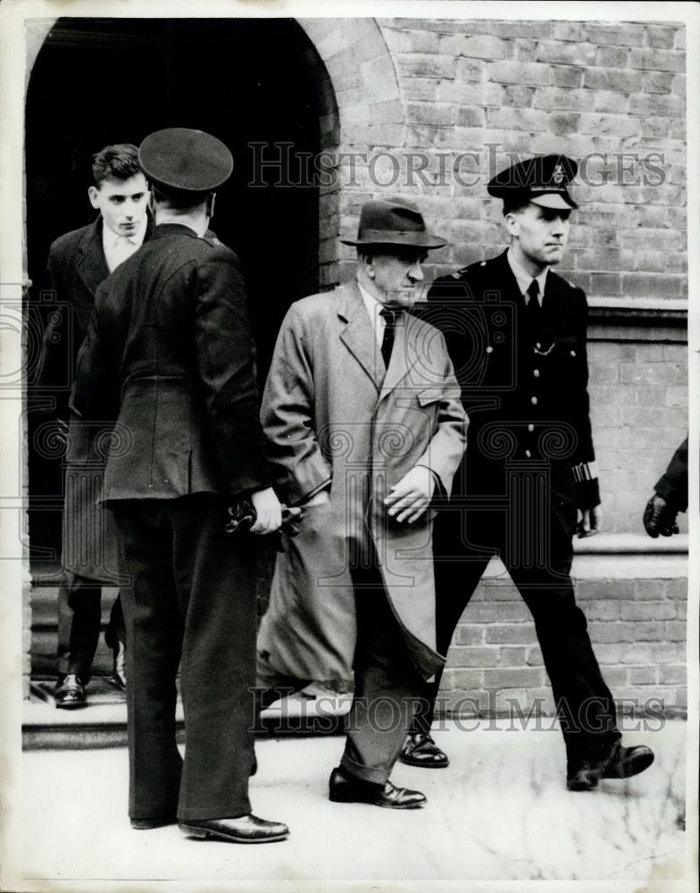 1959 Press Photo Police Constable & 3 Men Accused of Bank Raid - Historic Images