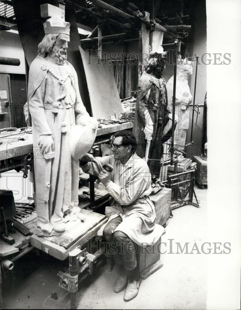 1971 Press Photo mall workshop in Westminster, new figures of notables - Historic Images