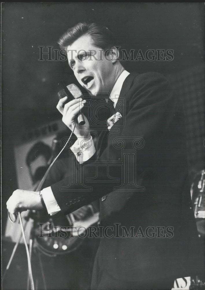 1966 Press Photo Ed Byrnes or &quot;Kookie&quot; - Historic Images