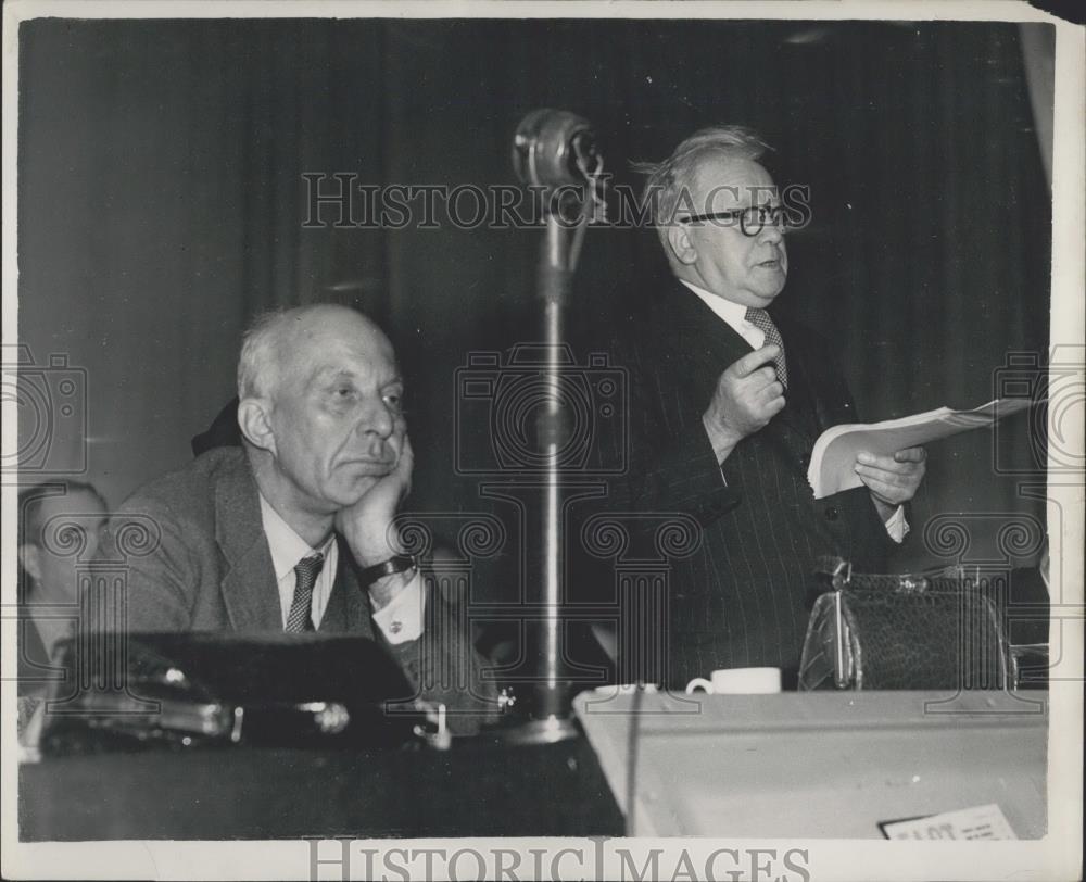 1952 Press Photo Labour Party Conference Speaker Herbert Morrison Hugh Dalton - Historic Images