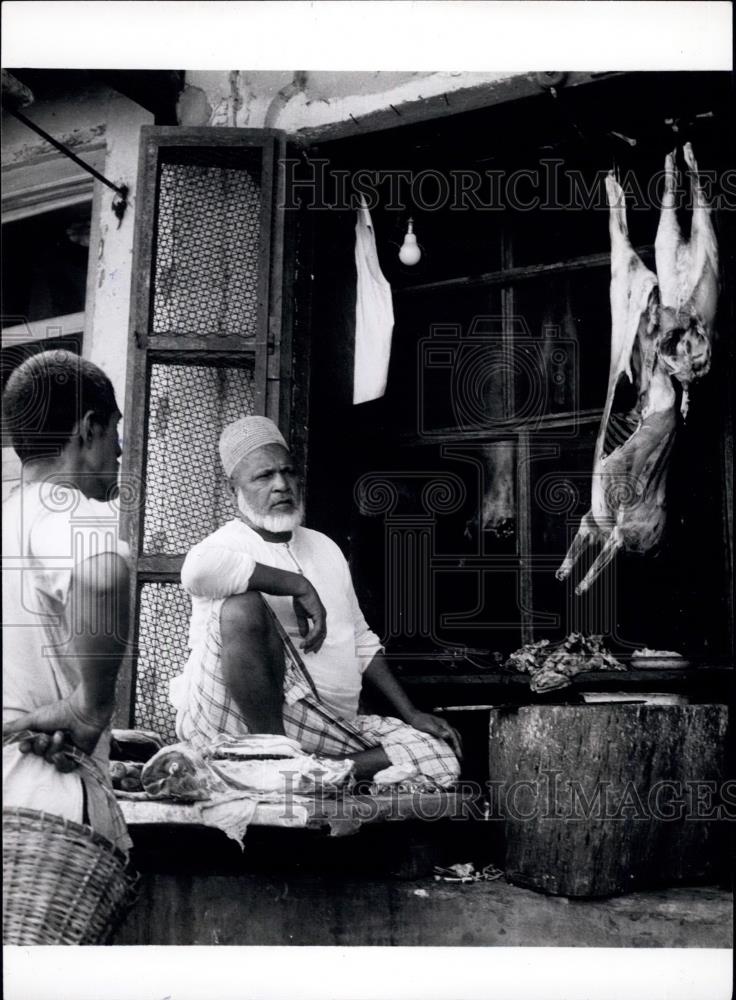 Press Photo Butcher, New Delhi India - Historic Images