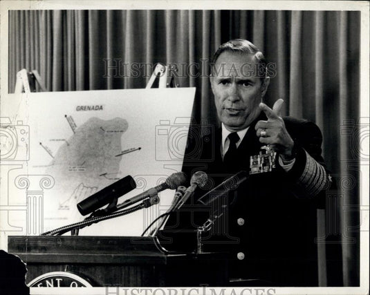 1983 Press Photo Admiral Wesley McDonald - Historic Images