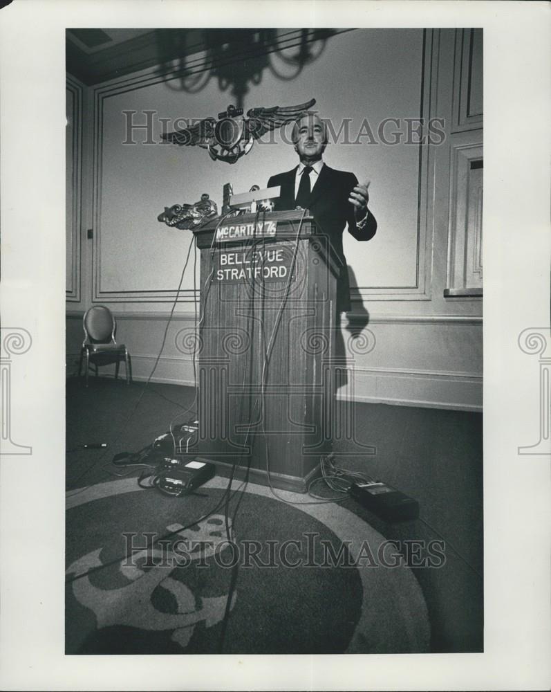 1976 Press Photo Presidential Candidate for Eugene McCarthy - Historic Images