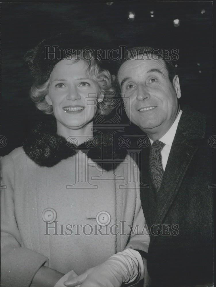 1961 Press Photo Christian Jacques Marries Secretary - Historic Images