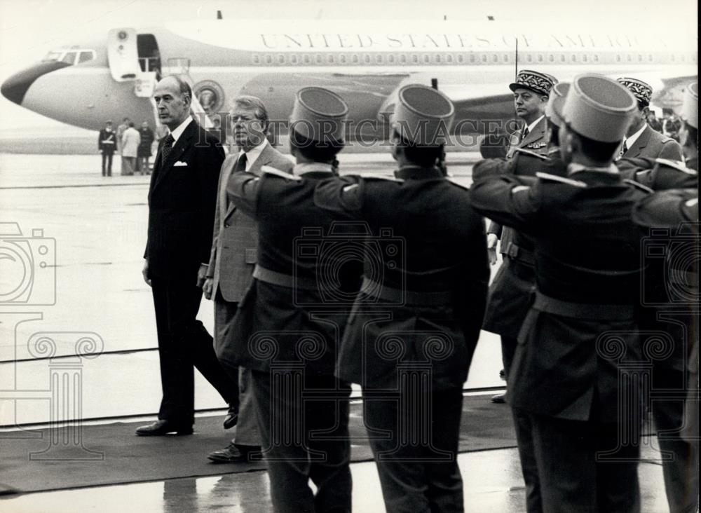 1978 Press Photo President Jimmy Carter arrives at Orly Airport - Historic Images