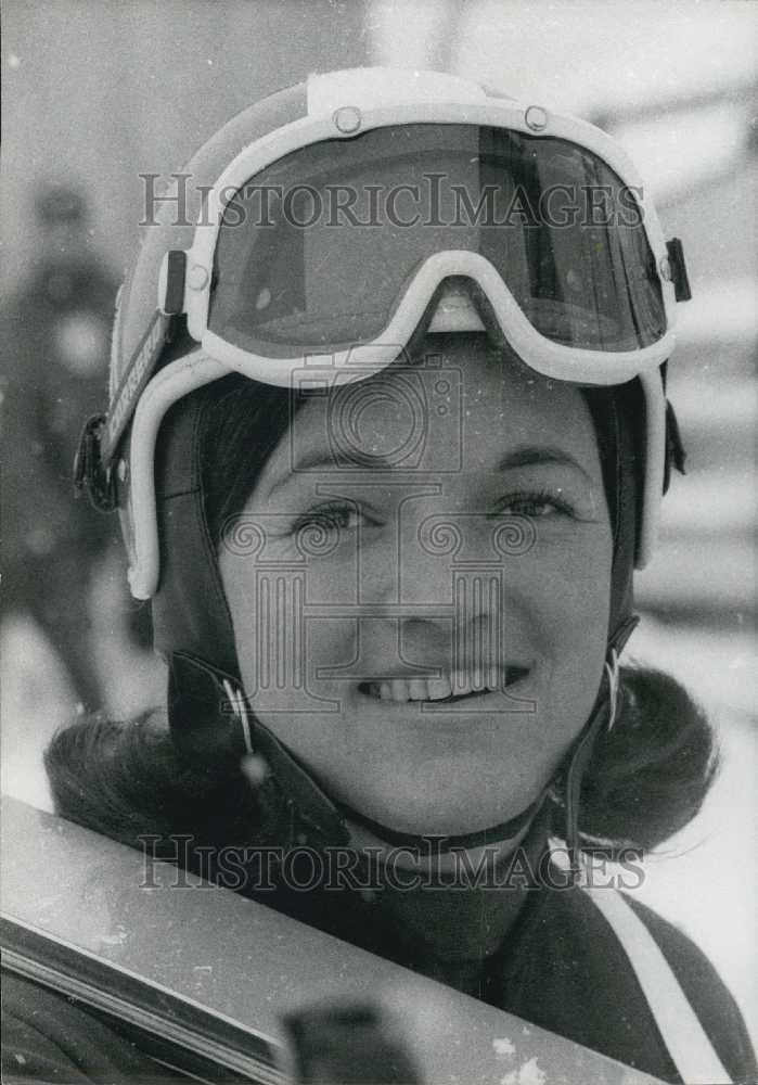 1968 Press Photo Olga Pall Winner Women&#39;s Downhill Skiing Grenoble Olympics - Historic Images