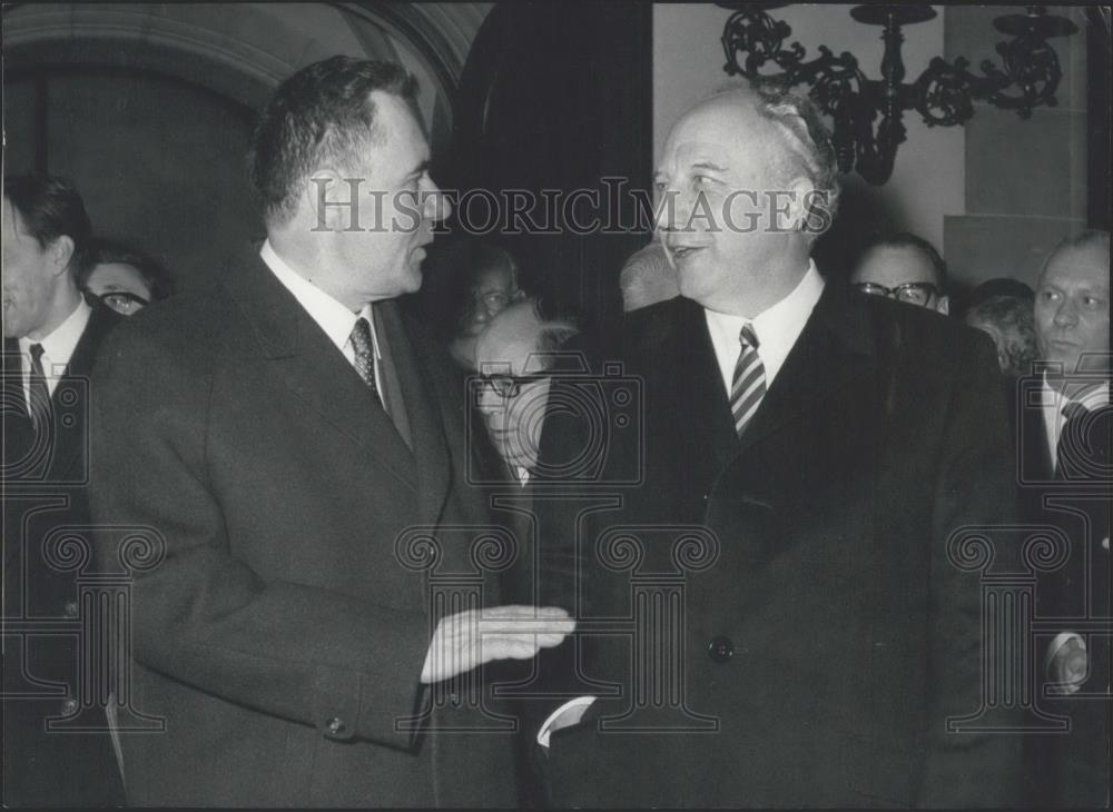 1970 Press Photo Secretary for Foreign Affairs, Walter Scheel &amp; Gromyko, Russia - Historic Images