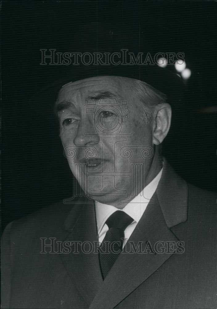 1969 Press Photo Maurice Stance American Secretary of Commerce in Paris - Historic Images