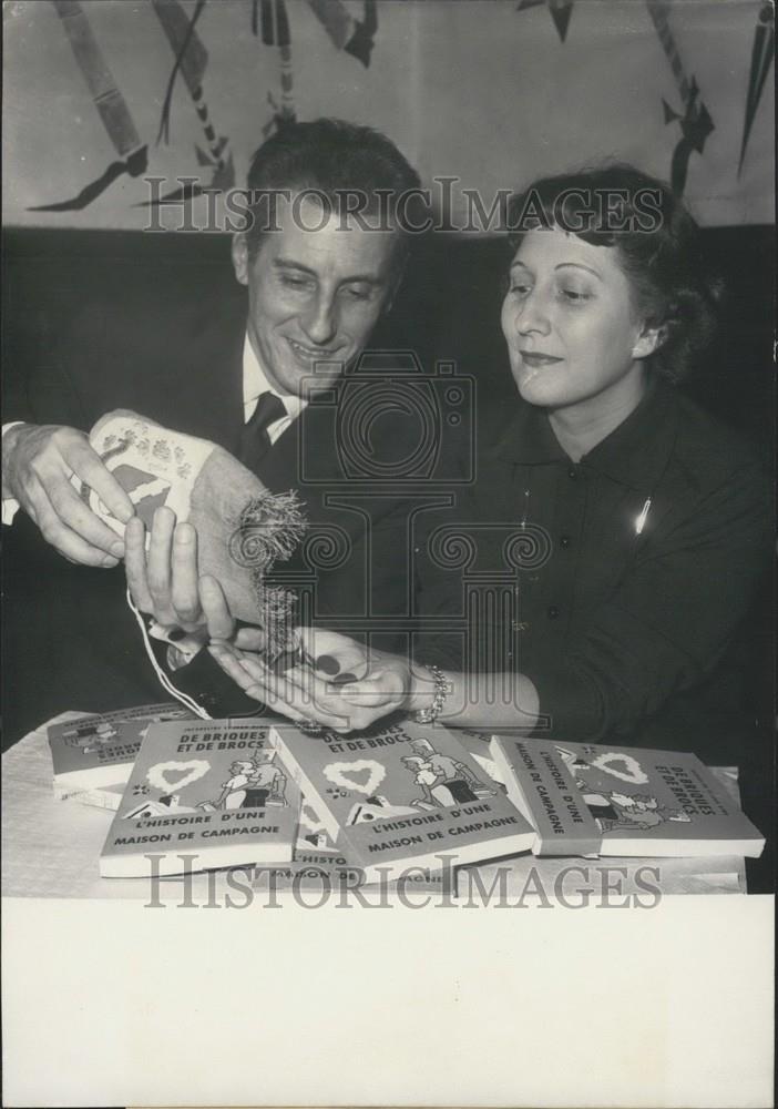 Press Photo Jacqueline and Jean Diwo - Historic Images