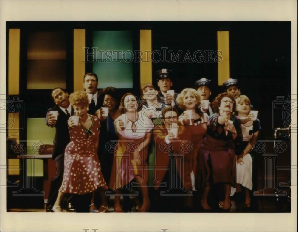 1998 Press Photo How To Succeed In Business Without Really Trying In Coffee Brea - Historic Images