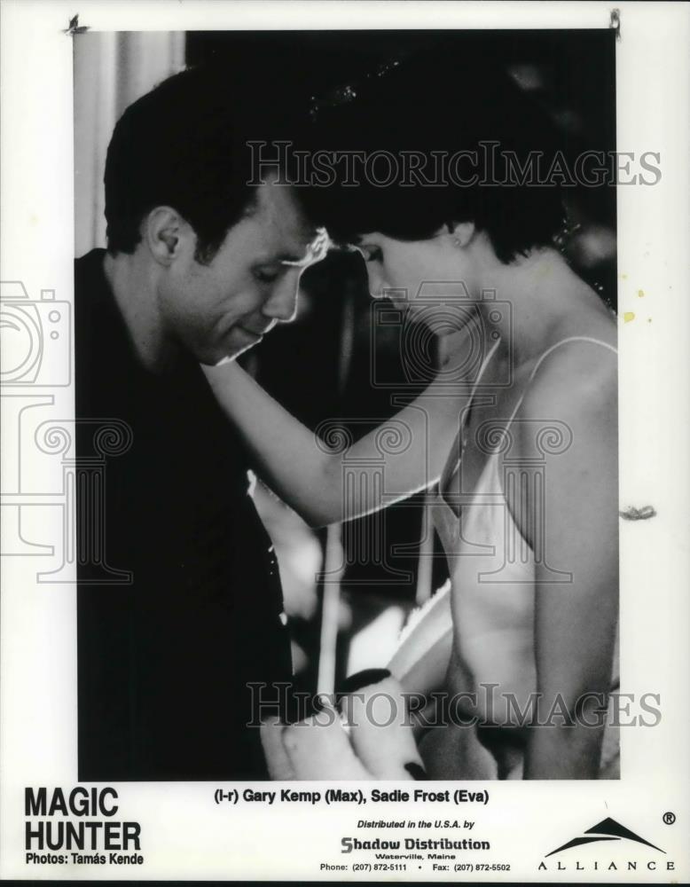 1994 Press Photo Gary Kemp and Sadie Frost in Magic Hunter - cvp22764 - Historic Images