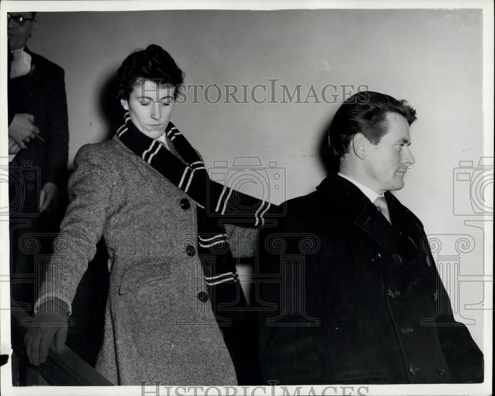 1954 Press Photo Mr. Roderick Horan. Was cleared by Dental Board in London - Historic Images