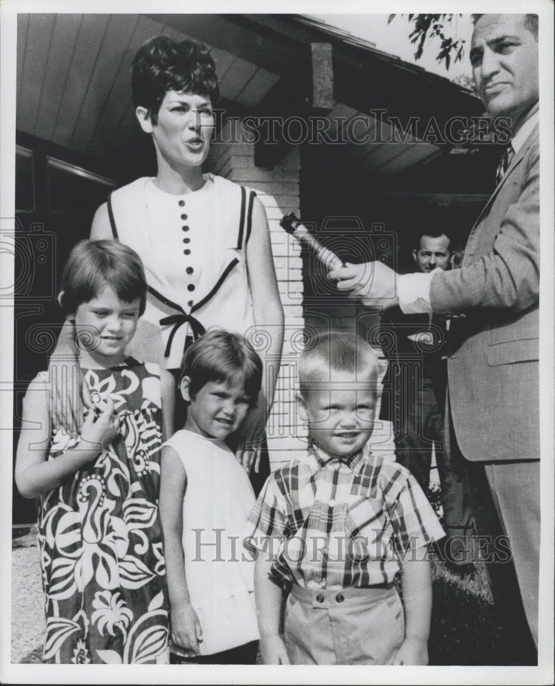 1966 Press Photo Family of Astronaut Michael Collins - Historic Images