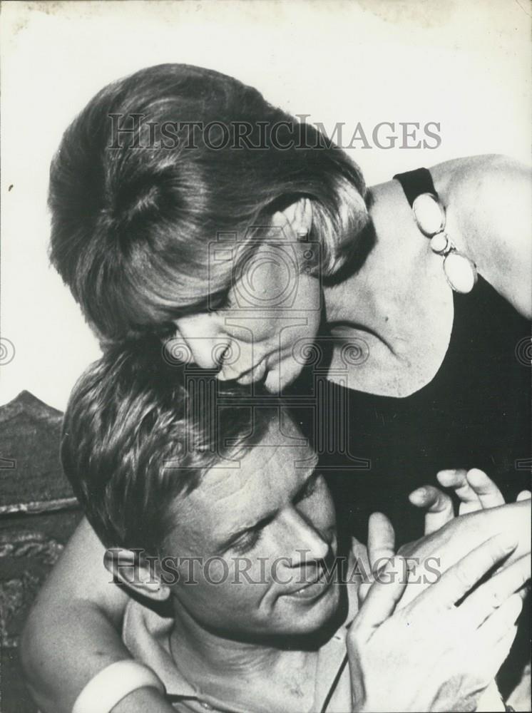 1964 Press Photo Melina Mercouri and Hardy Kruger - Historic Images