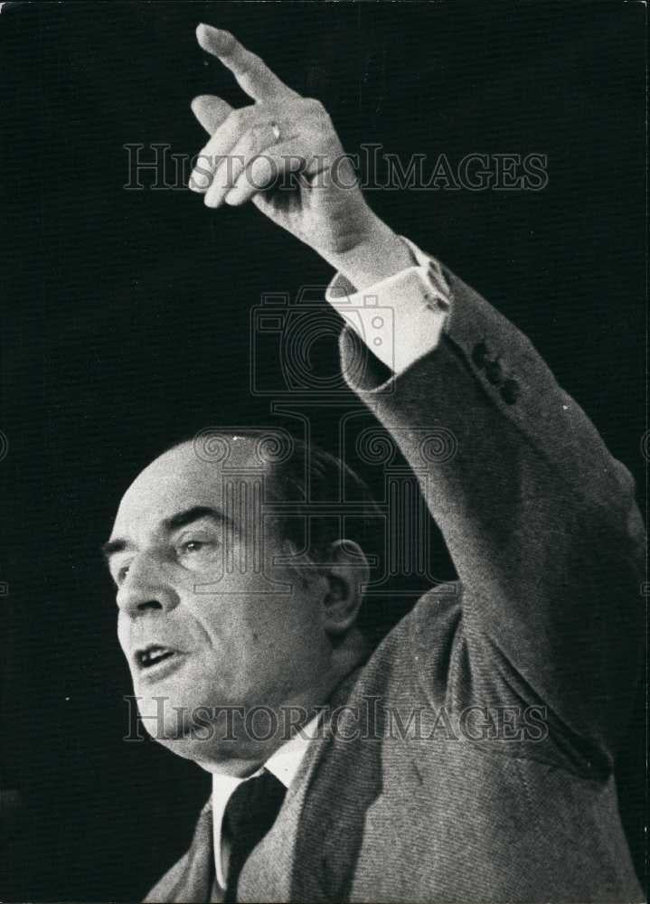 1980 Press Photo French Socialist party, Francois Mitterrand - Historic Images