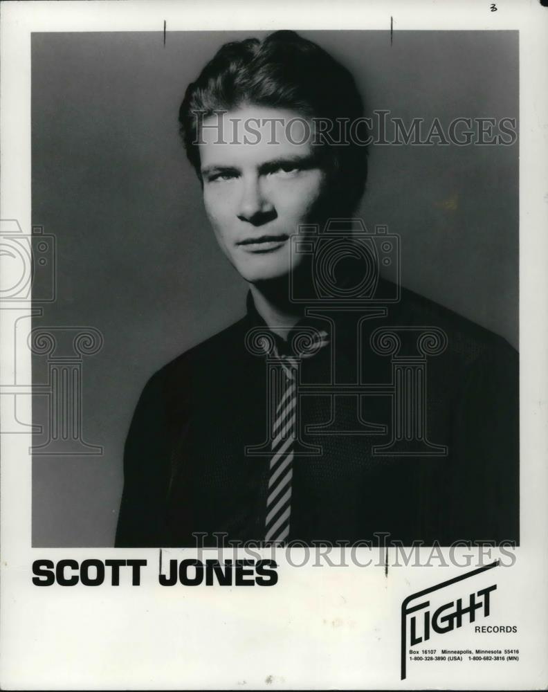 1983 Press Photo Scott Jones Singer Songwriter - cvp25317 - Historic Images