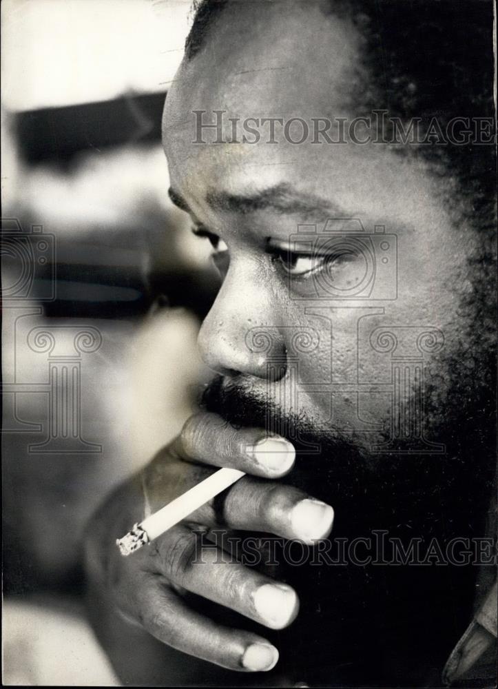 Press Photo Lt. Col. Odumenwu Ojukwu, the regional governor. - Historic Images