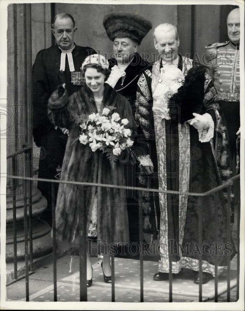 1955 Press Photo Princess Margaret Drives To Mansion House - Historic Images