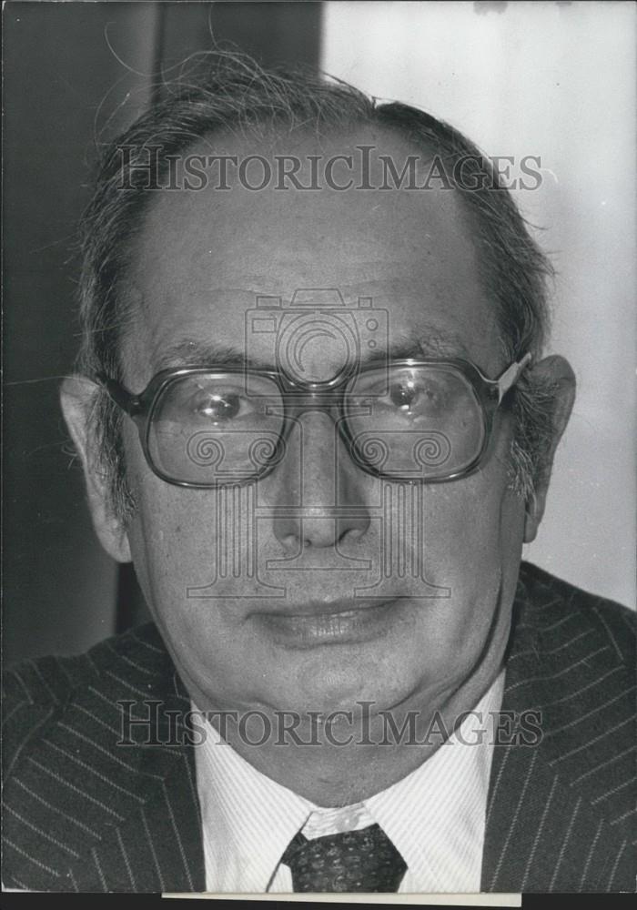 1980 Press Photo Former President of the French Bar Association Pettiti - Historic Images