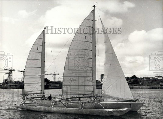 1968 Press Photo Eric Tabarly on trimaran ketch Pen Duick IV - Historic Images