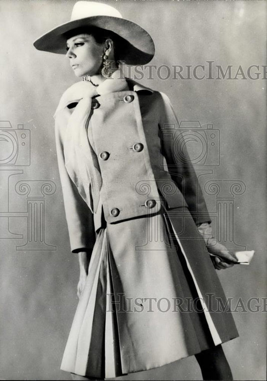 Press Photo "Oxford" Designes by Ferreras - Historic Images
