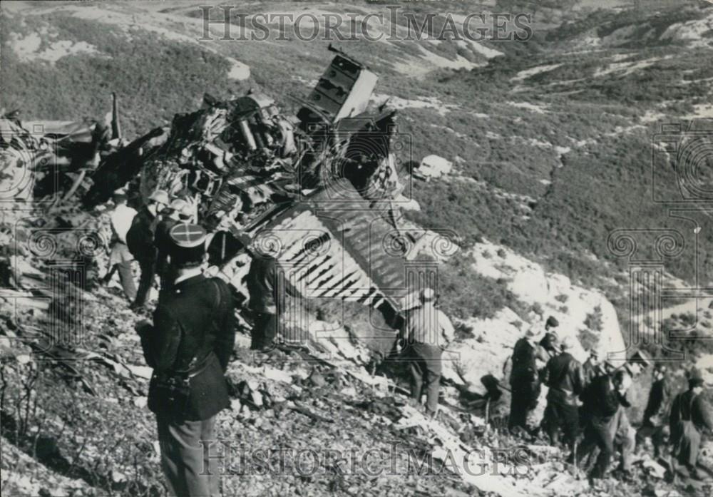 1963 Press Photo Danish Cargo Plane Crash - Historic Images