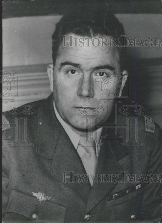 1957 Press Photo Chief Of 'Spy Hunt': Genera Grossin - Historic Images