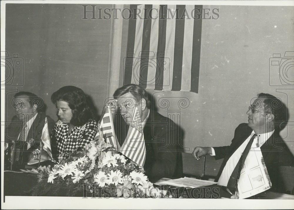 Press Photo John Wayne - Historic Images