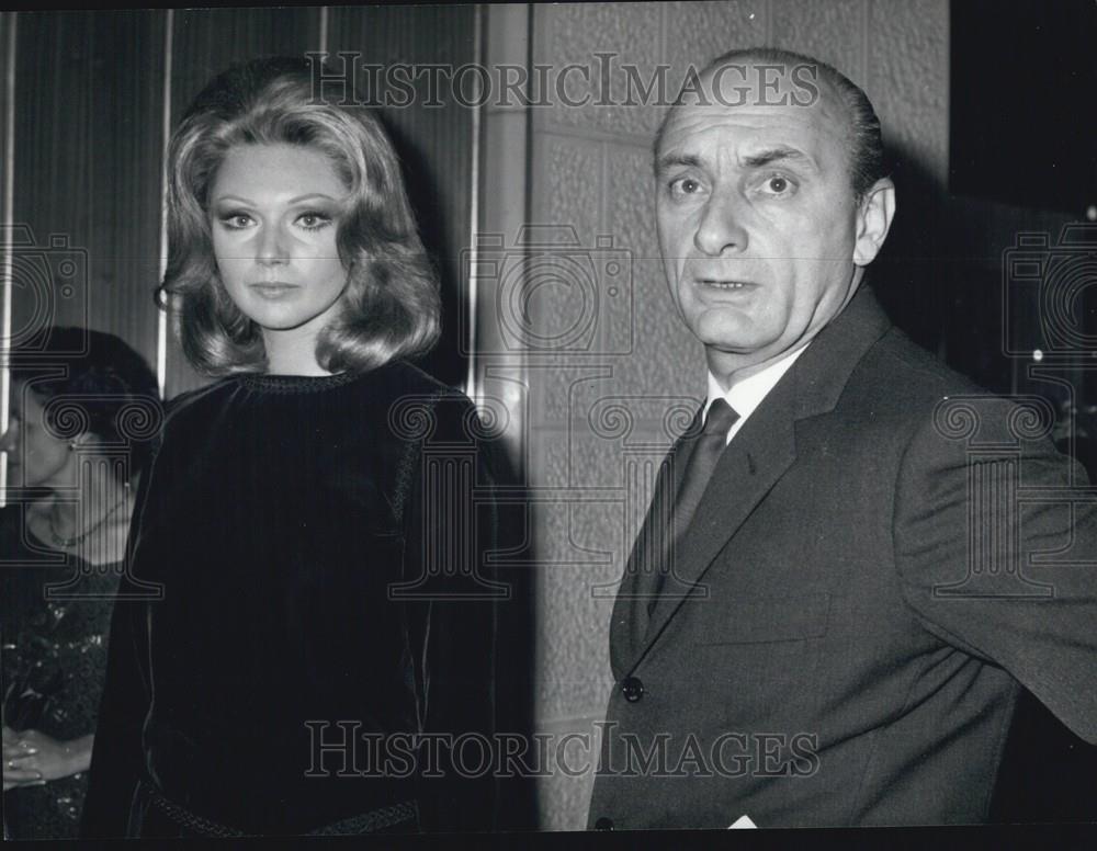 Press Photo Sylva Koscina Annoucnes Divorce To Raimondo Castelli - Historic Images