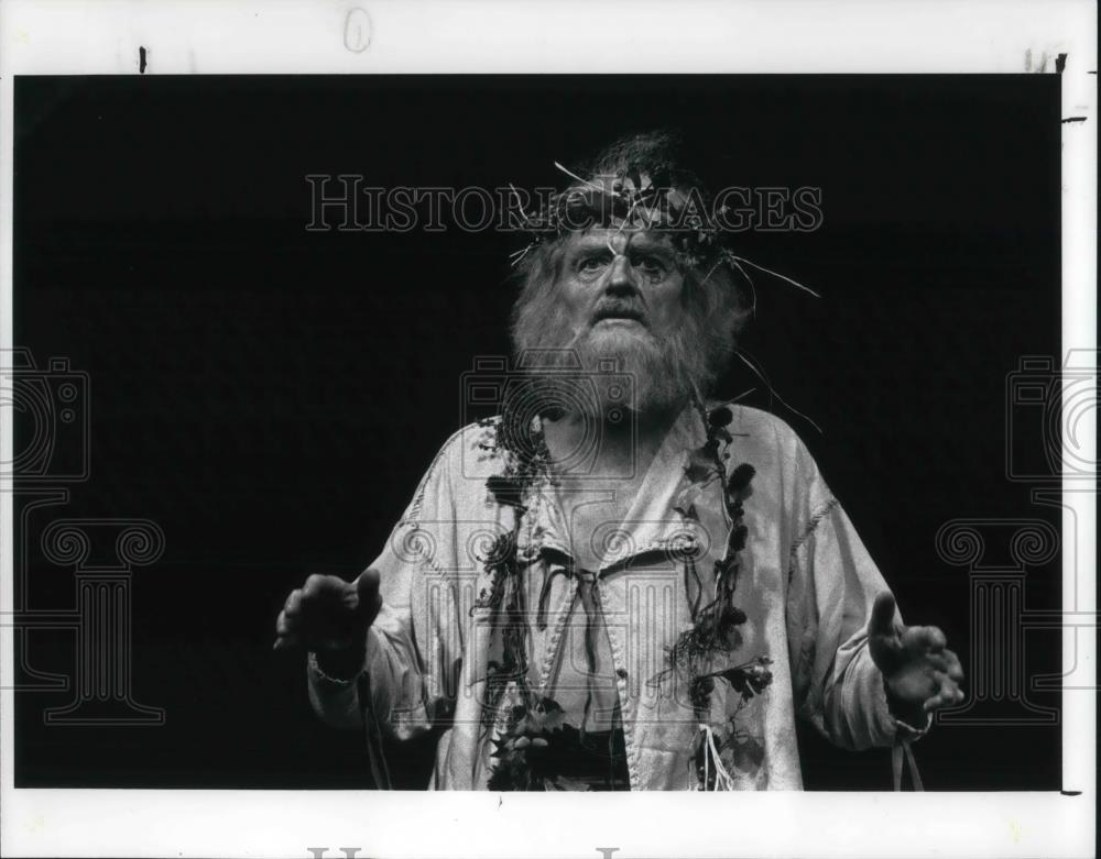 1990 Press Photo Hal Holbrook in King Lear play - cvp23736 - Historic Images