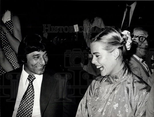1975 Press Photo Fotball player Joe Namath & Margaux Hemingway - Historic Images