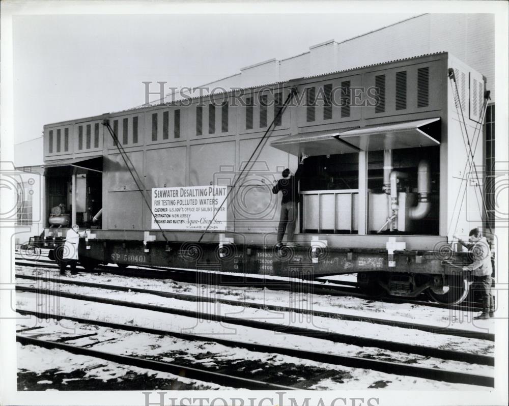 Press Photo Mobile Desalting Plant En Route To NJ Dept Of Conservation - Historic Images