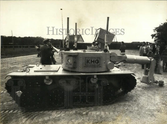 1978 Press Photo Sophisticated Robot Used by Ecologists - Historic Images