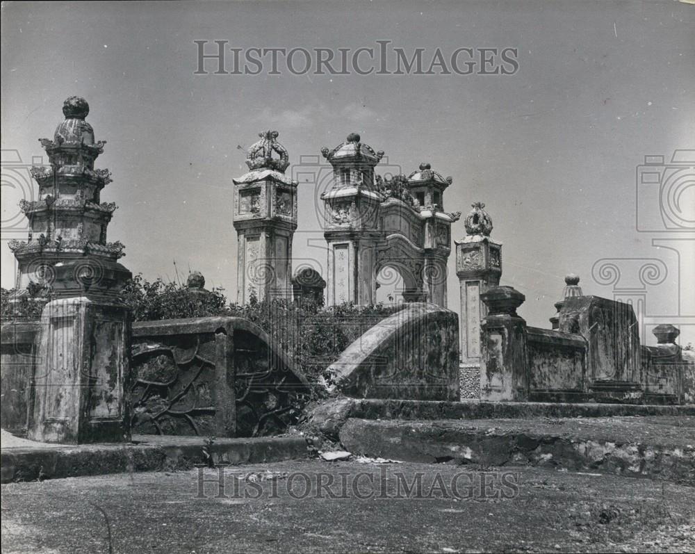 Press Photo American Marines have Landed in Siam Vietnam Part of Royal Palace - Historic Images