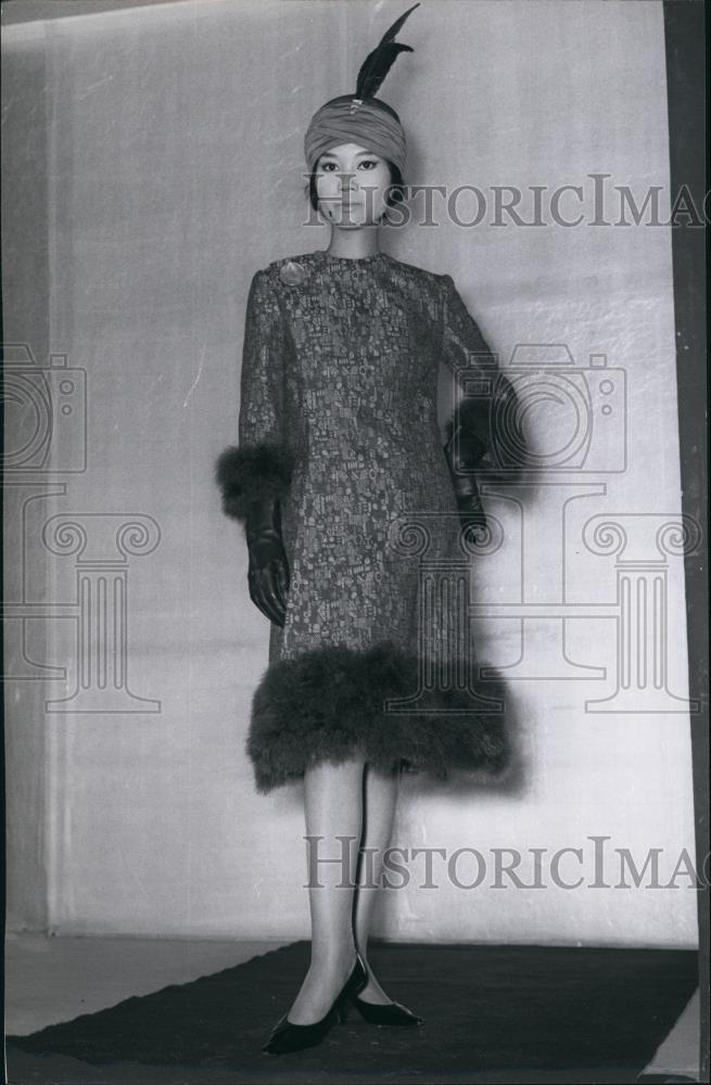 Press Photo Model, Fashion - Historic Images