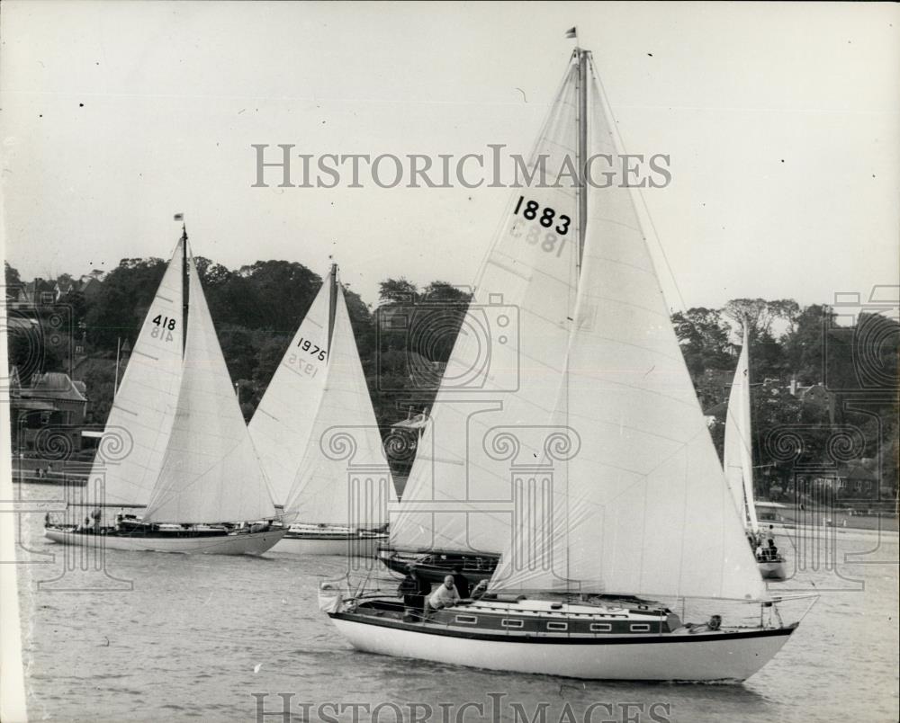 1963 Press Photo Start of the Handicap race for yachts in the 19 to 24 ft Class - Historic Images