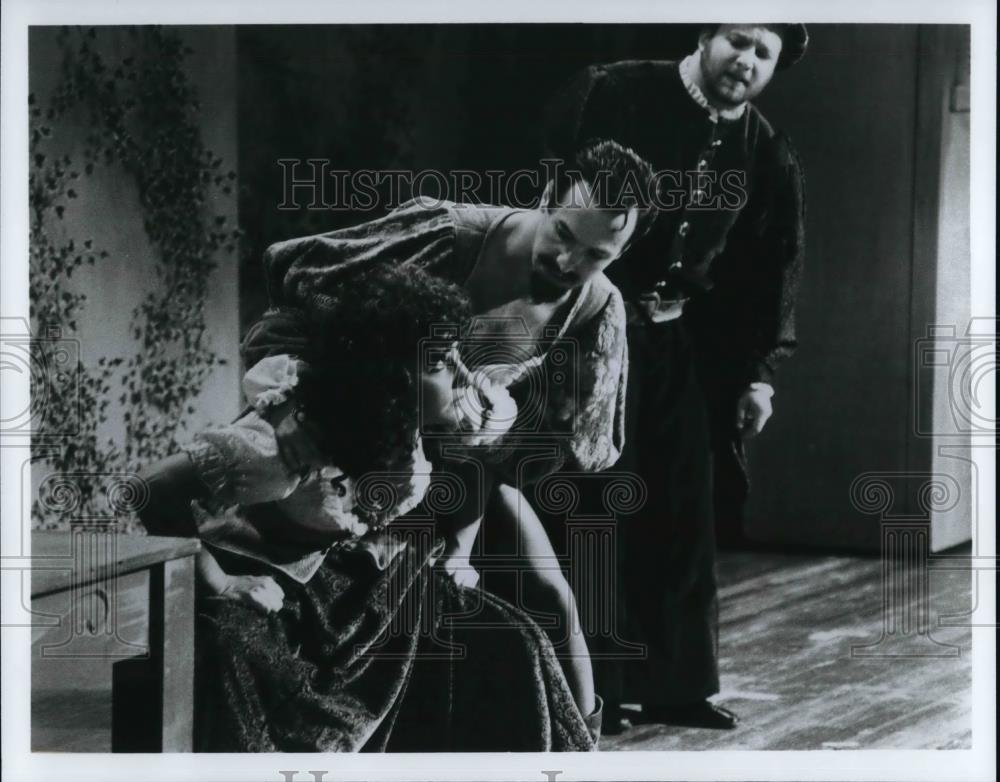 1992 Press Photo Laura Lofaso Jeffrey Ambrosini Scott Davidson in Kiss Me Kate - Historic Images