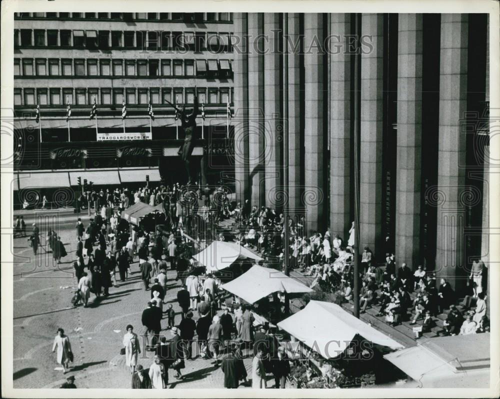 Press Photo Swedish Students, Stockholm Philharmonic Hall - Historic Images