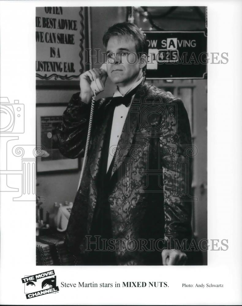 1996 Press Photo Steve Martin In Mixed Nuts - cvp21835 - Historic Images