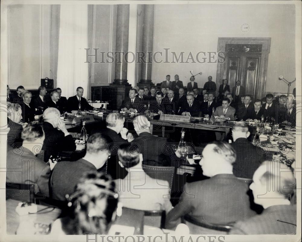 1954 Press Photo Opening of &quot;Big Four&quot; Conference In Berlin - Historic Images