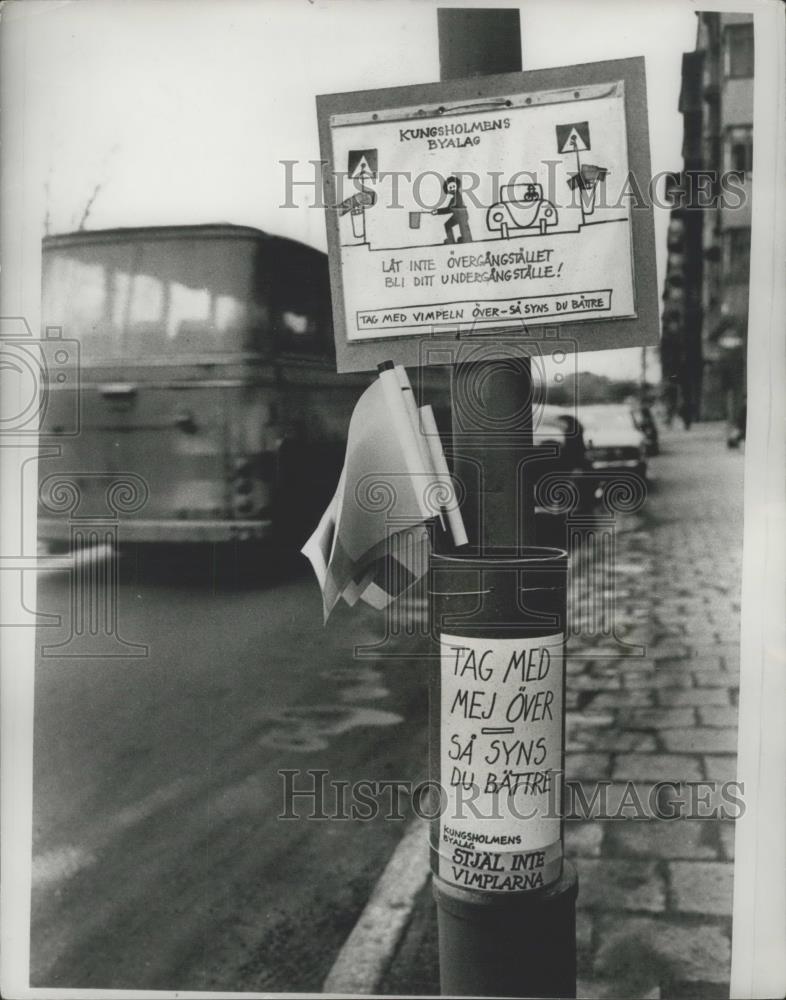 1971 Press Photo Flags for pedestrians in Stockholm,Sweden - Historic Images