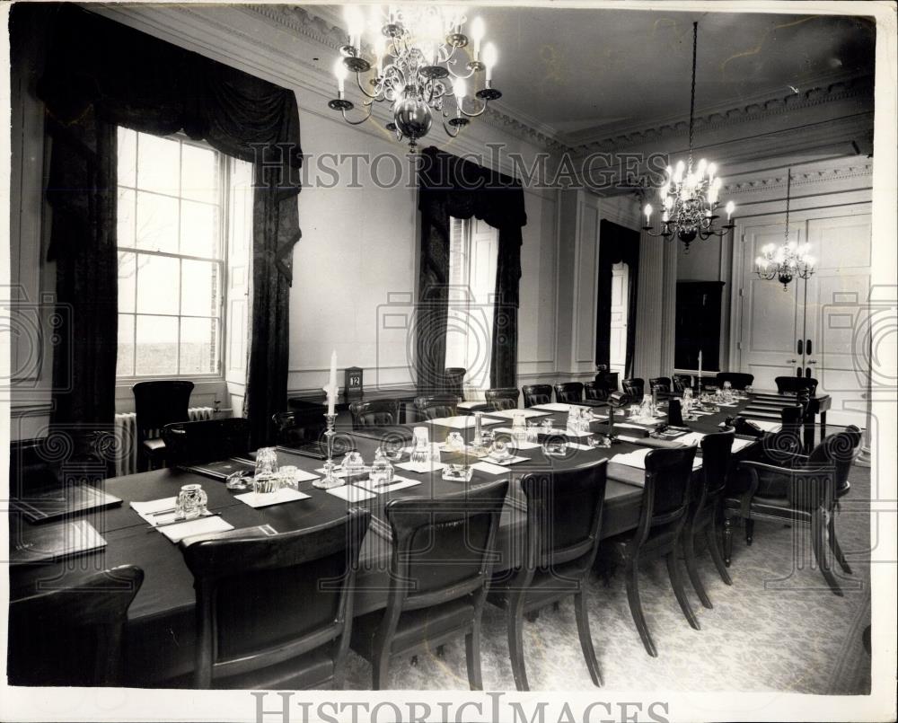 1964 Press Photo First Pictures From No 10 Downing St After Renovations Complete - Historic Images